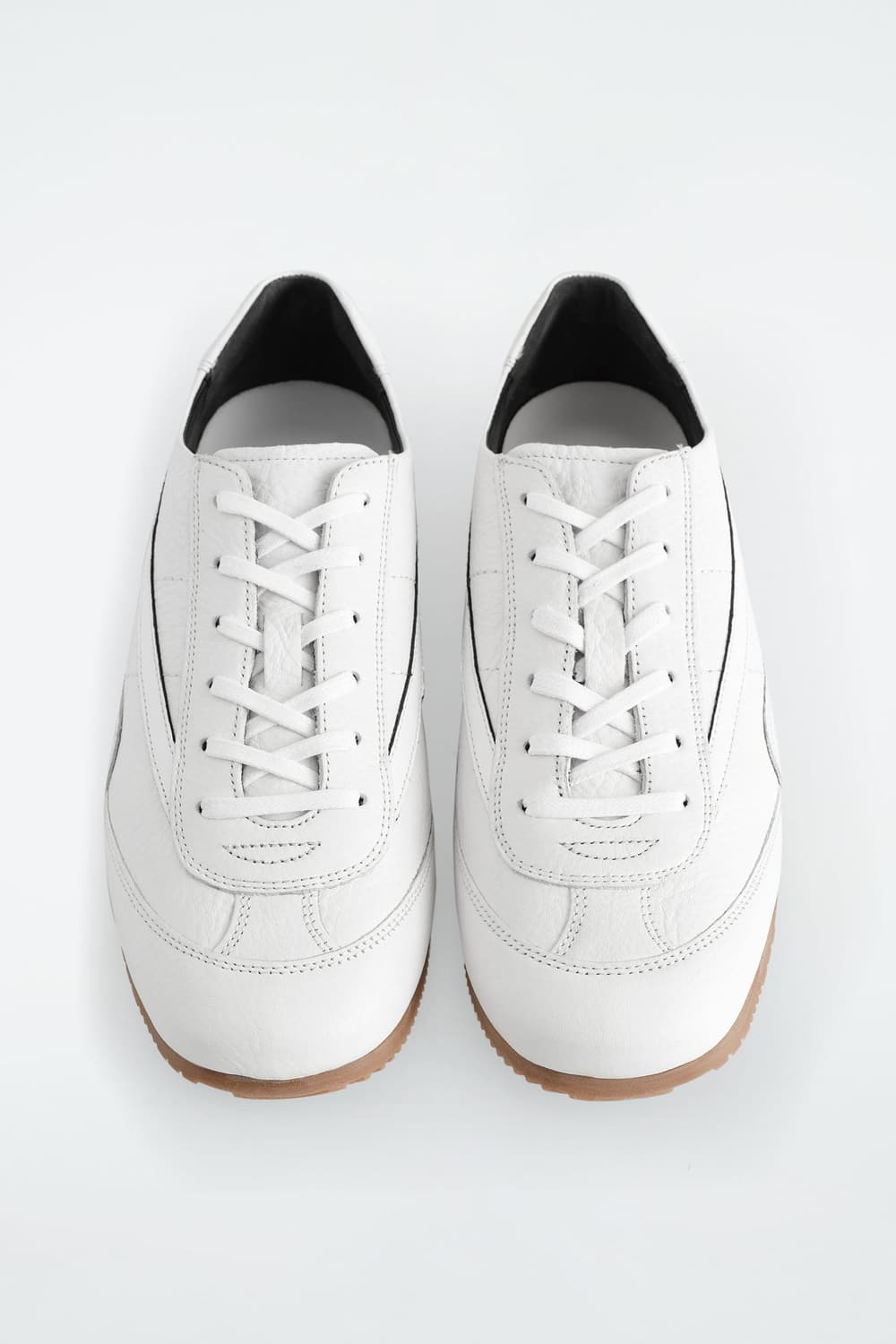 [43] 코스(COS) 미니멀 레더 트레이너 상품이미지1