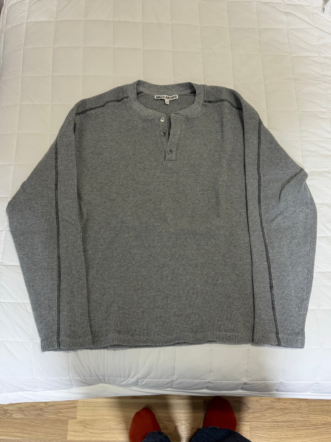 밀로아카이브 헨리넥티 상품이미지1