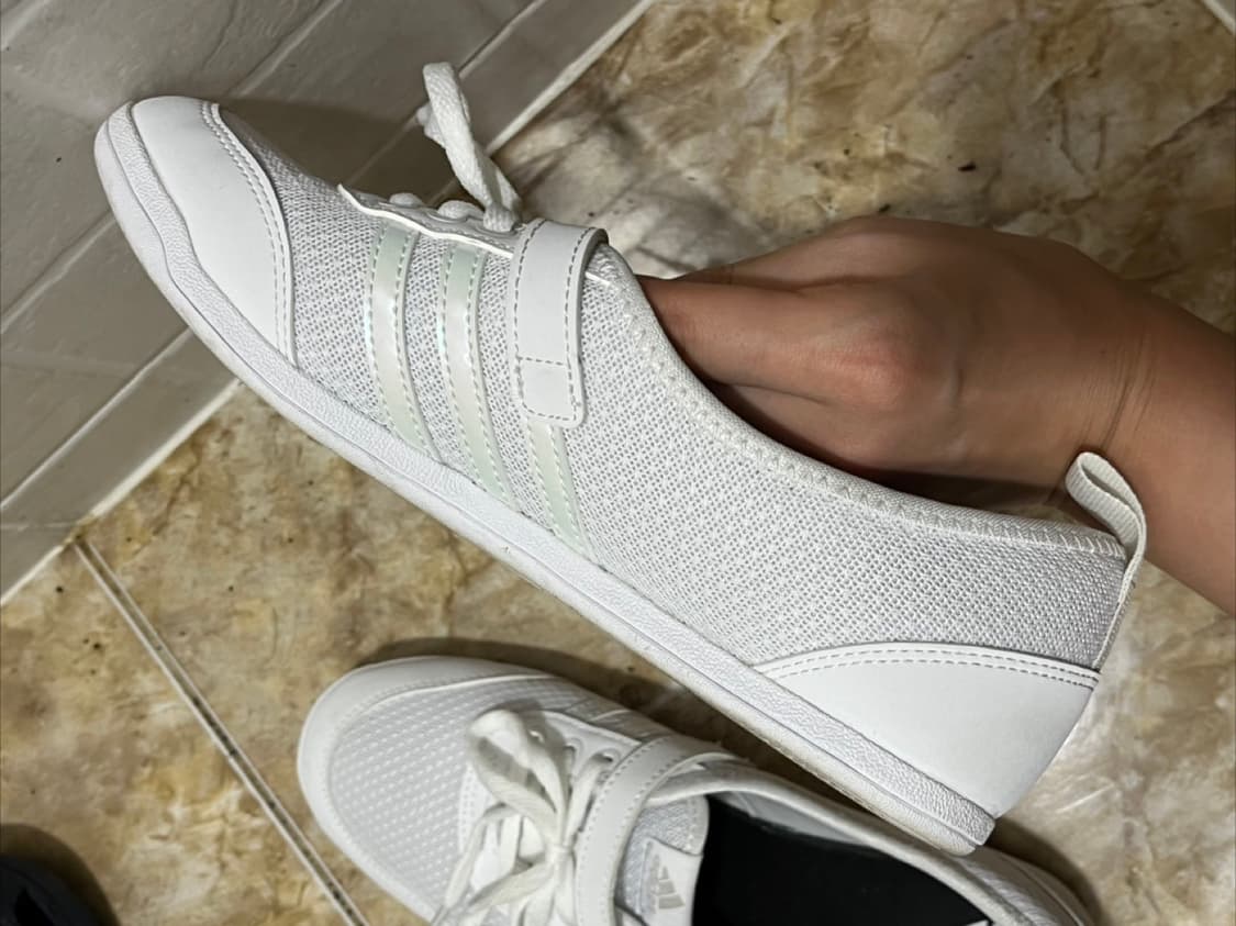 [아디다스 adidas] 디오나 2.0 화이트 그레이 투(245) 상품이미지9