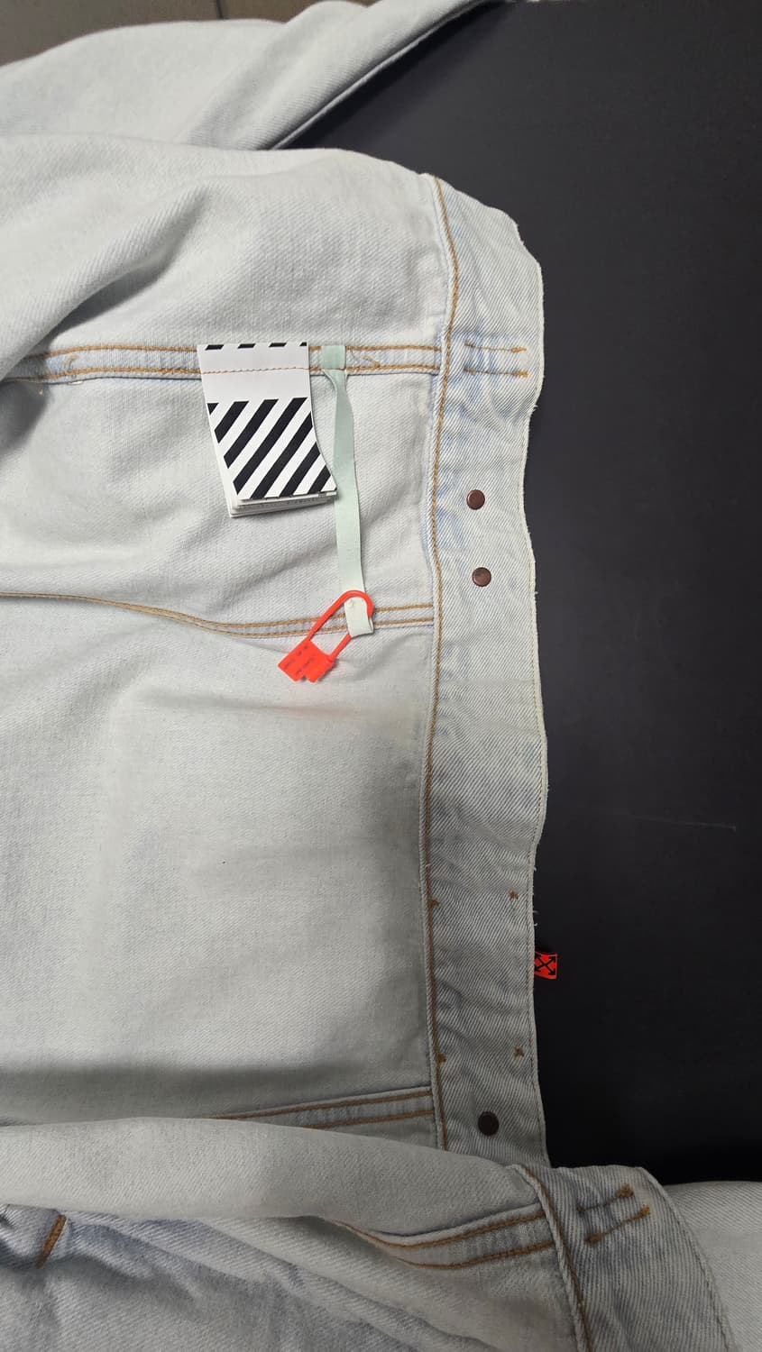 Off- white  상품이미지4