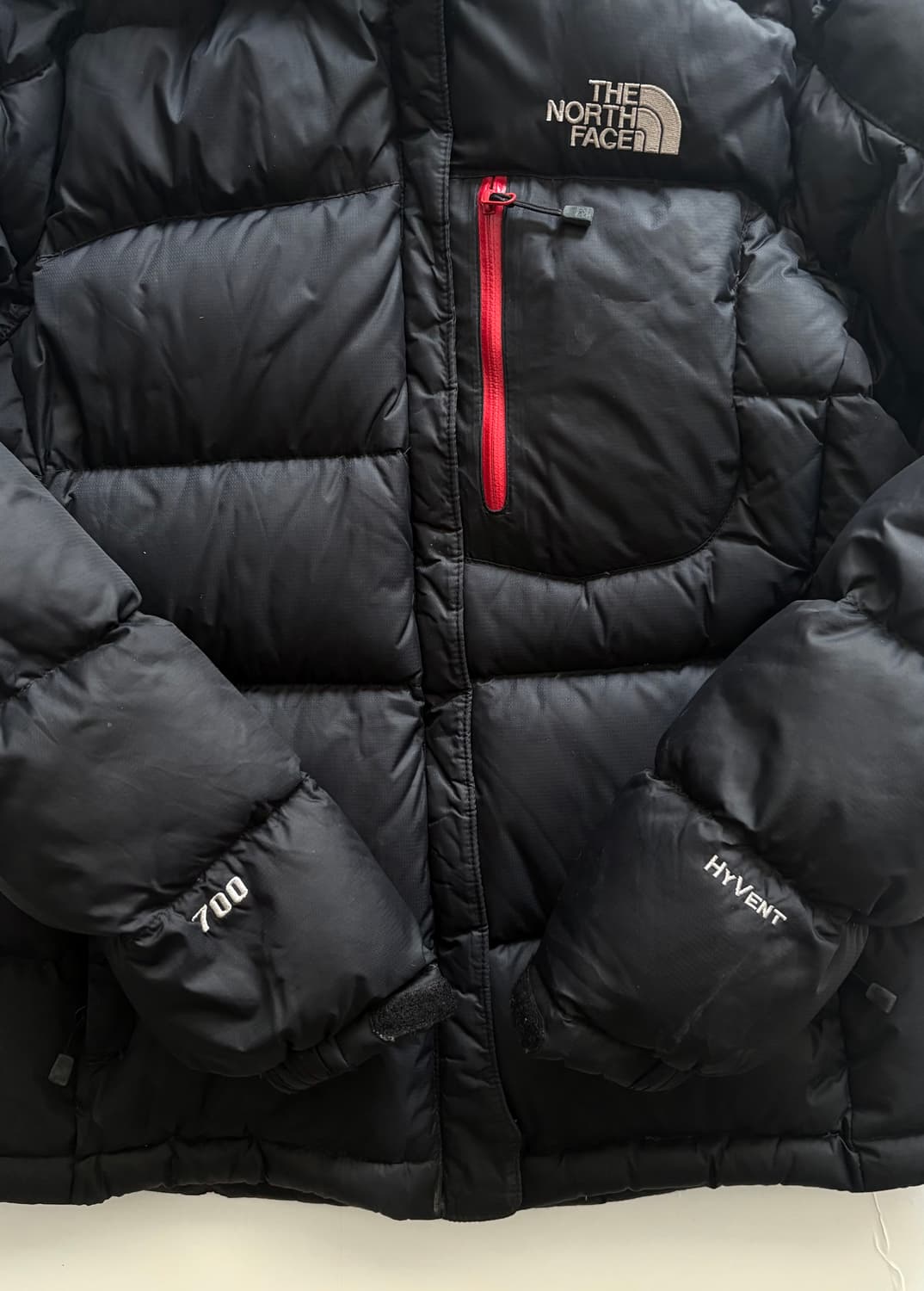 노스페이스 눕시 700 하이벤트 블랙 패딩 상품이미지4