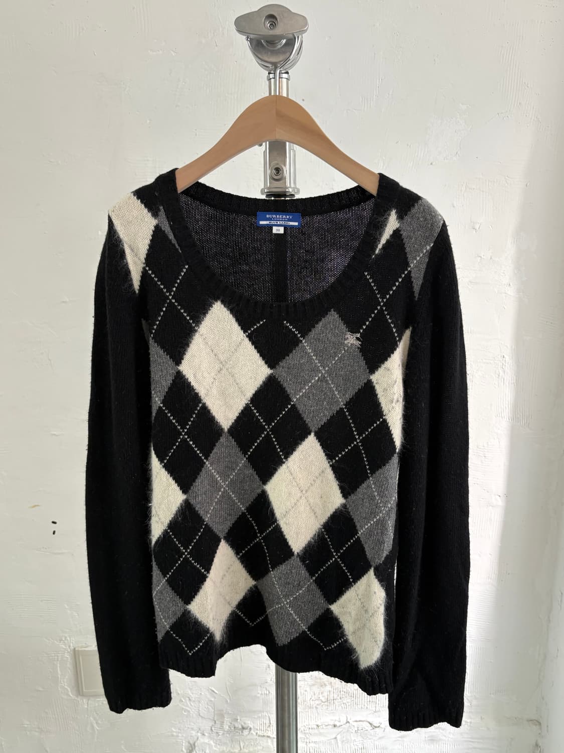 Burberry 버버리 블루라벨 캐시미어 앙고라 아가일 패턴 니트  상품이미지1