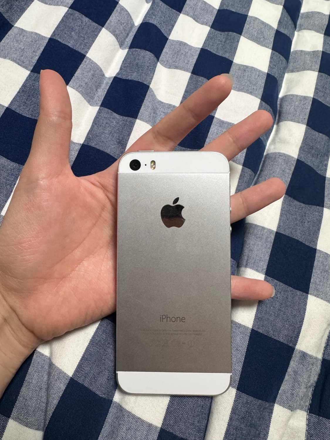 아이폰 se 실버 16기가 배터리효율 100 상품이미지1