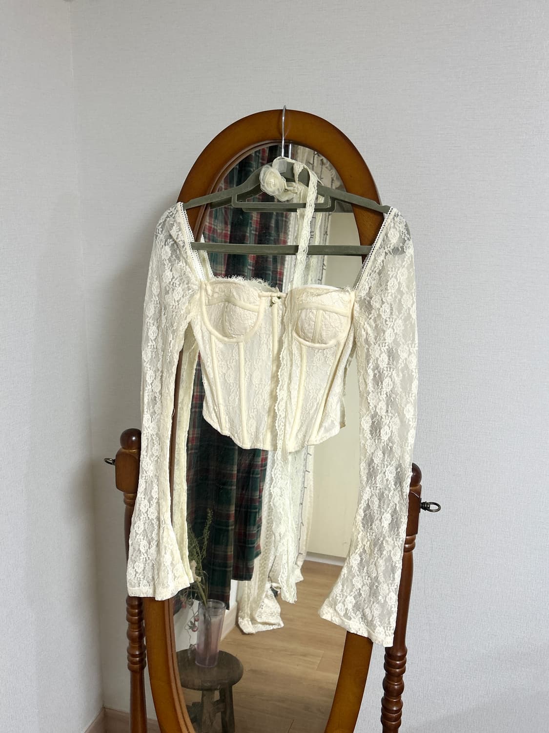 TUS Mess studio 크롭 레이스 코르셋 블라우스 상품이미지1