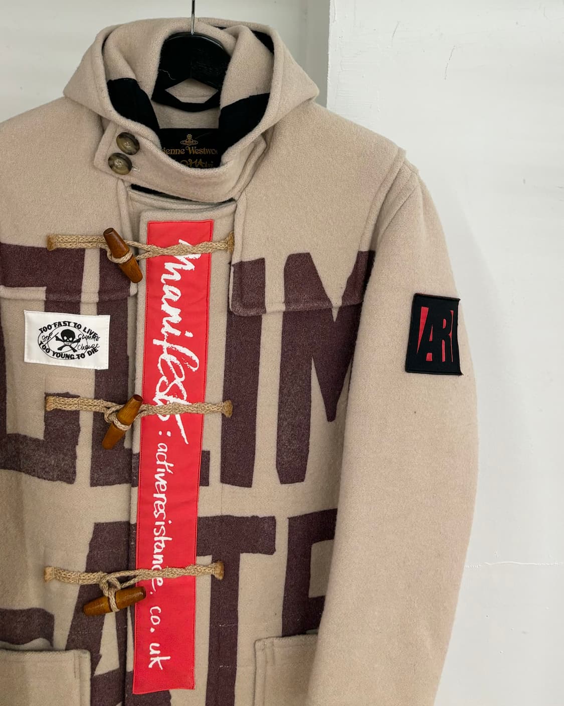 비비안 웨스트우드 몬티 더플 코트 상품이미지4