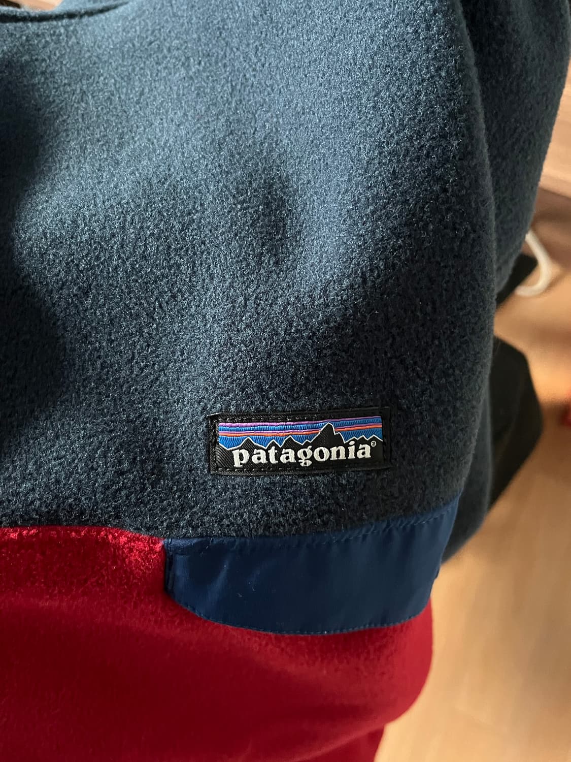 파타고니아 신칠라 네이비 레드 xl 상품이미지5