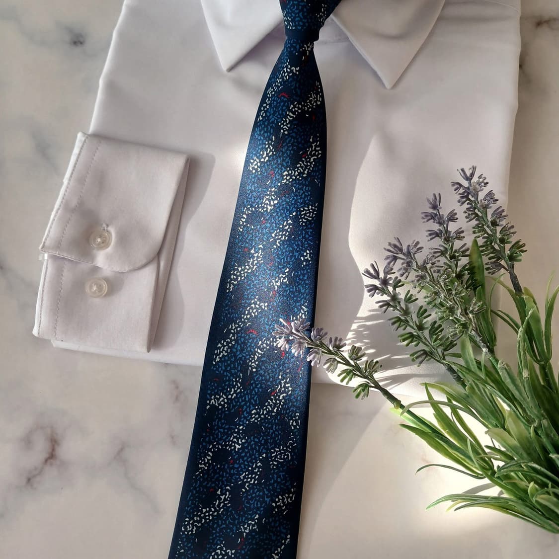 밀라숀 실크 네이비 패턴 넥타이 9.2cm A+등급 A19404
 상품이미지7