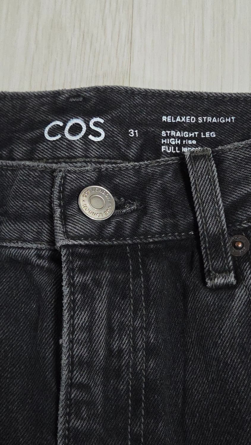 (착샷) 코스 COS 릴렉스 스트레이트 데님 흑청 상품이미지3