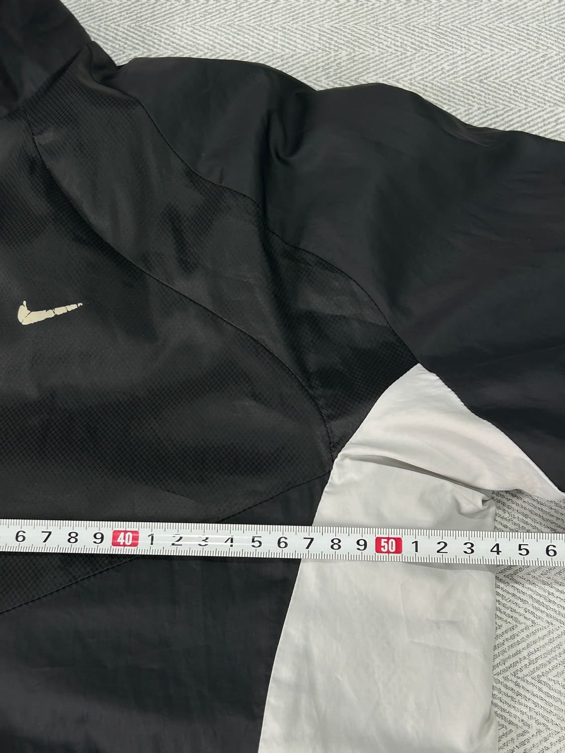 나이키 블랙 바람막이 집업 자켓 검흰 상품이미지8