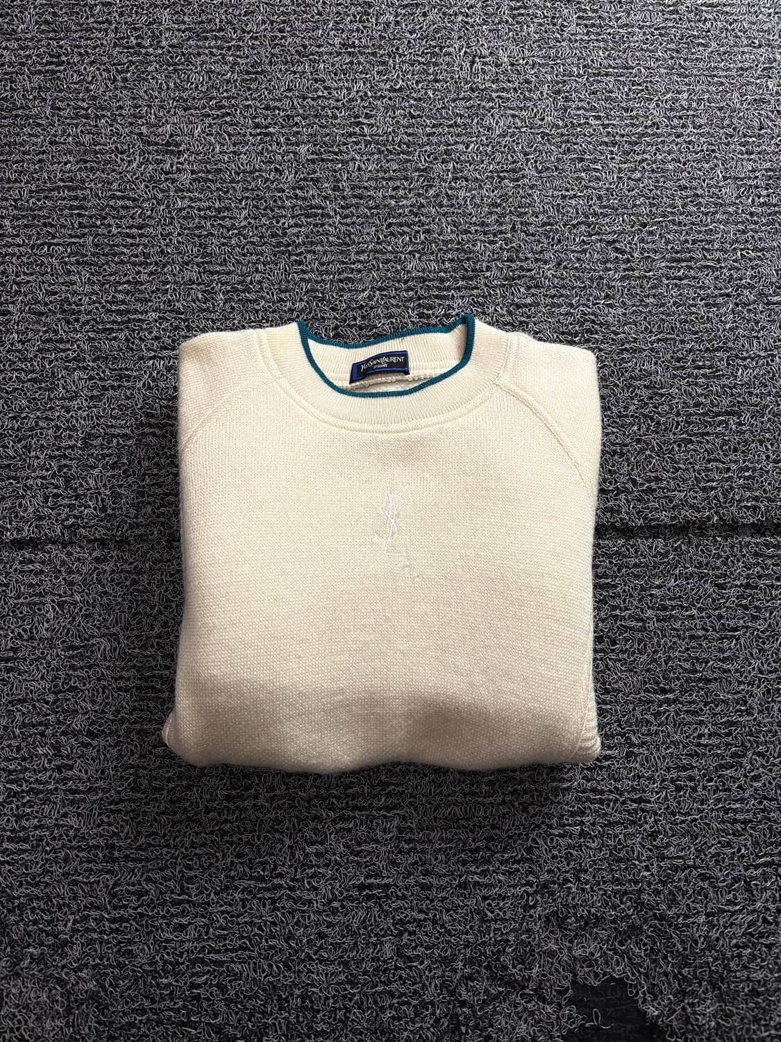 90s 일판 YSL 입생로랑 머슬핏 크루넥 니트 3269 상품이미지1