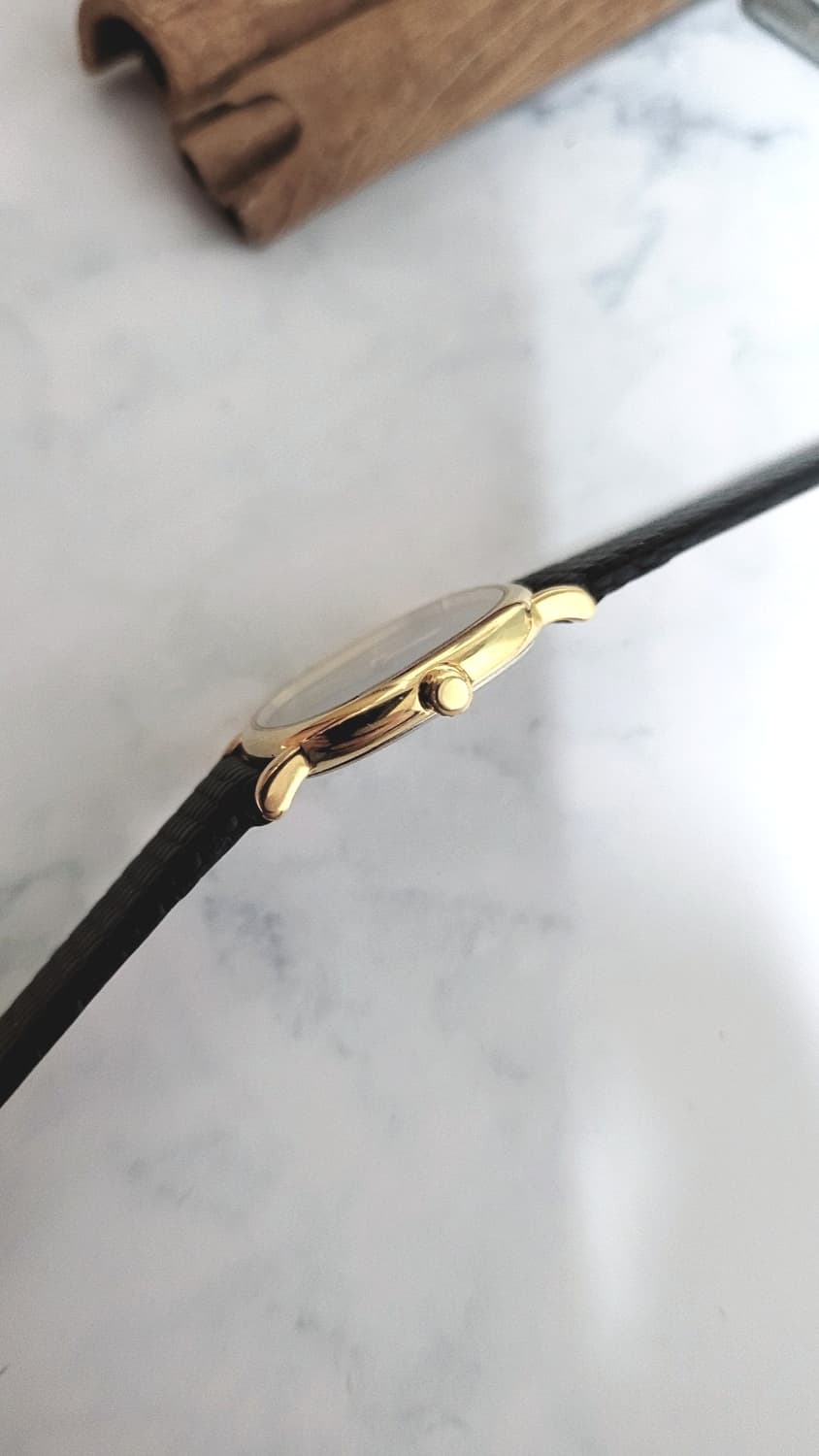 정품 론진 네이비 다이얼 쿼츠 드레스워치 상품이미지9