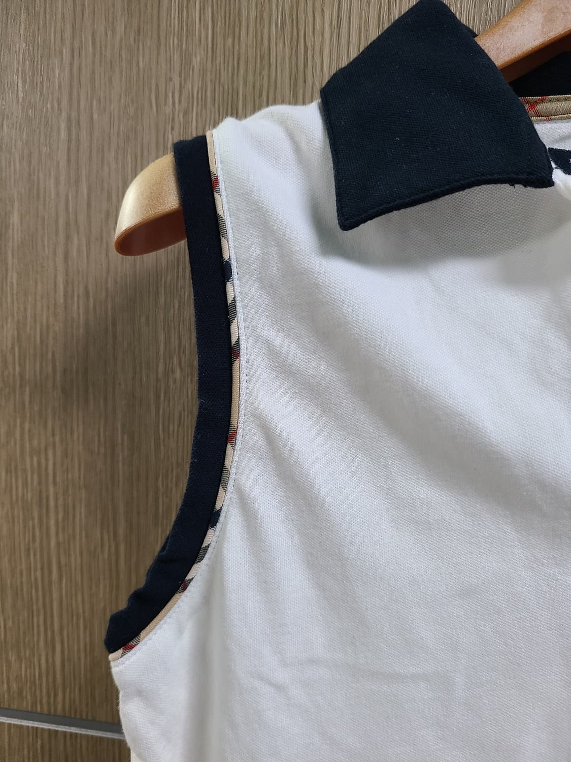 버버리골프 민소매 티셔츠 상품이미지3