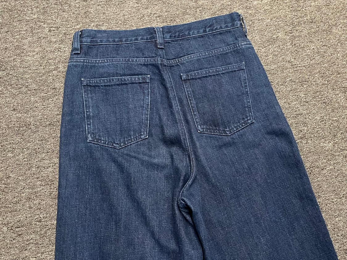 [27~28] 코스 COS 하이라이즈 테이퍼드핏 데님진 상품이미지5