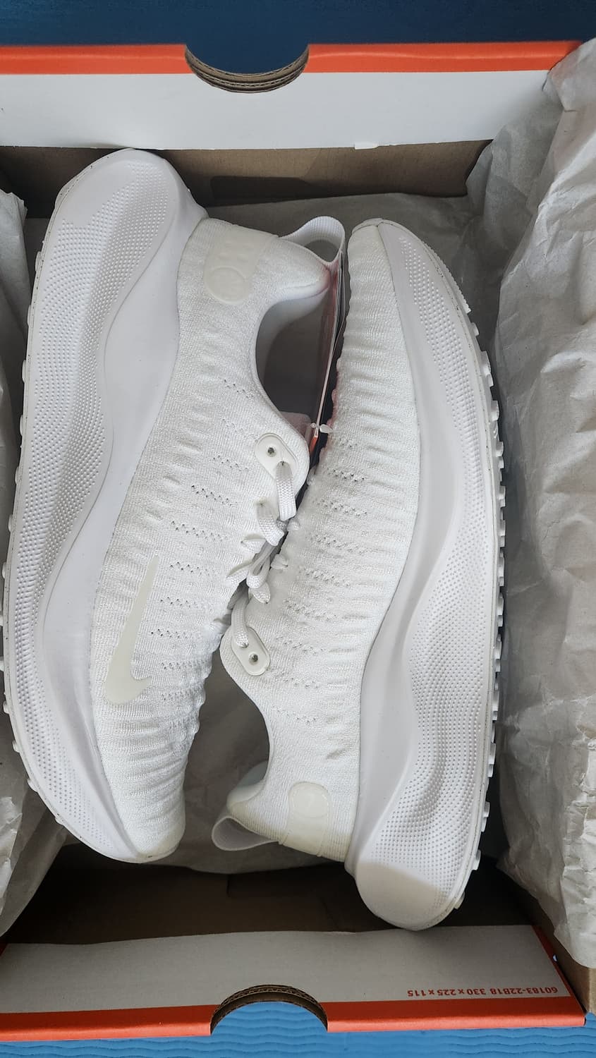 나이키 리액트 인피니티 런 4 새상품 상품이미지6