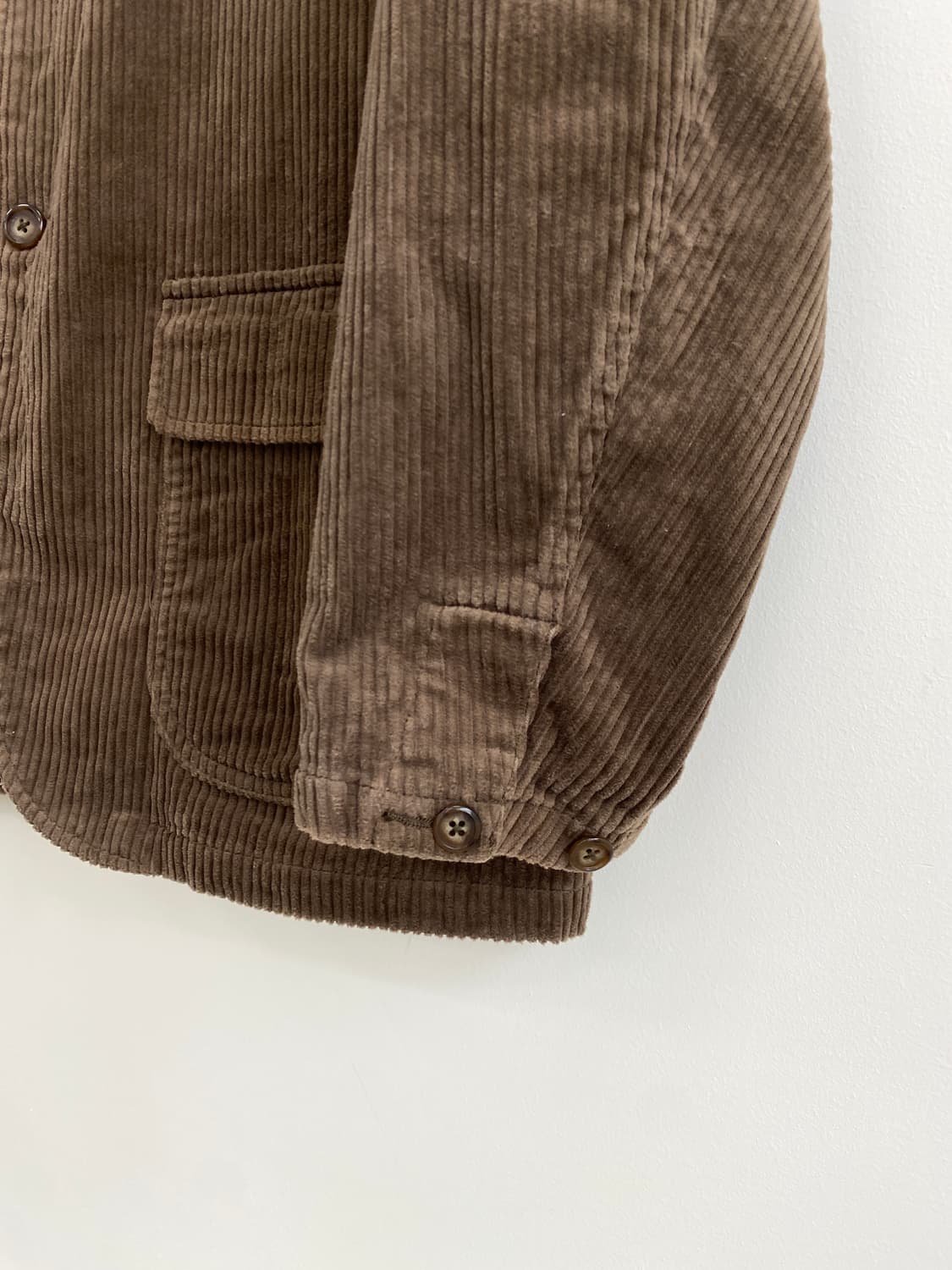 빔즈 3버튼 코듀로이 자켓 상품이미지4