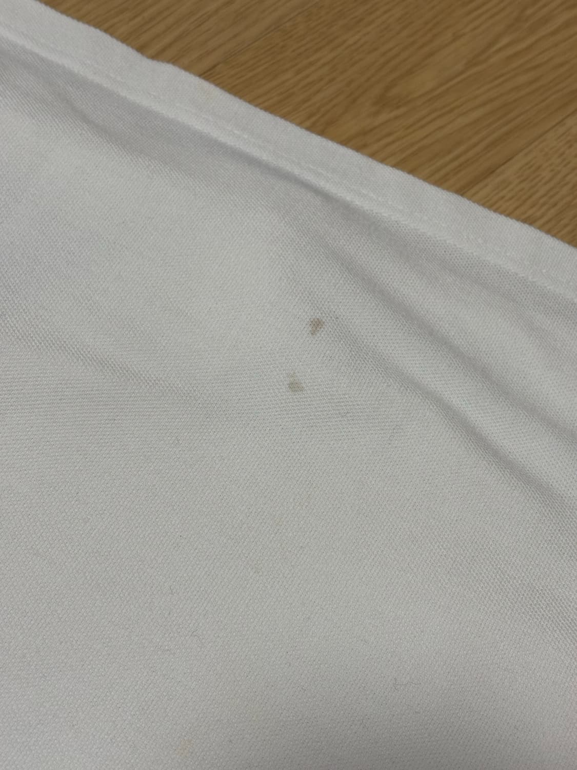 버버리 크레스트 로고 화이트 긴팔 폴로 셔츠 상품이미지5