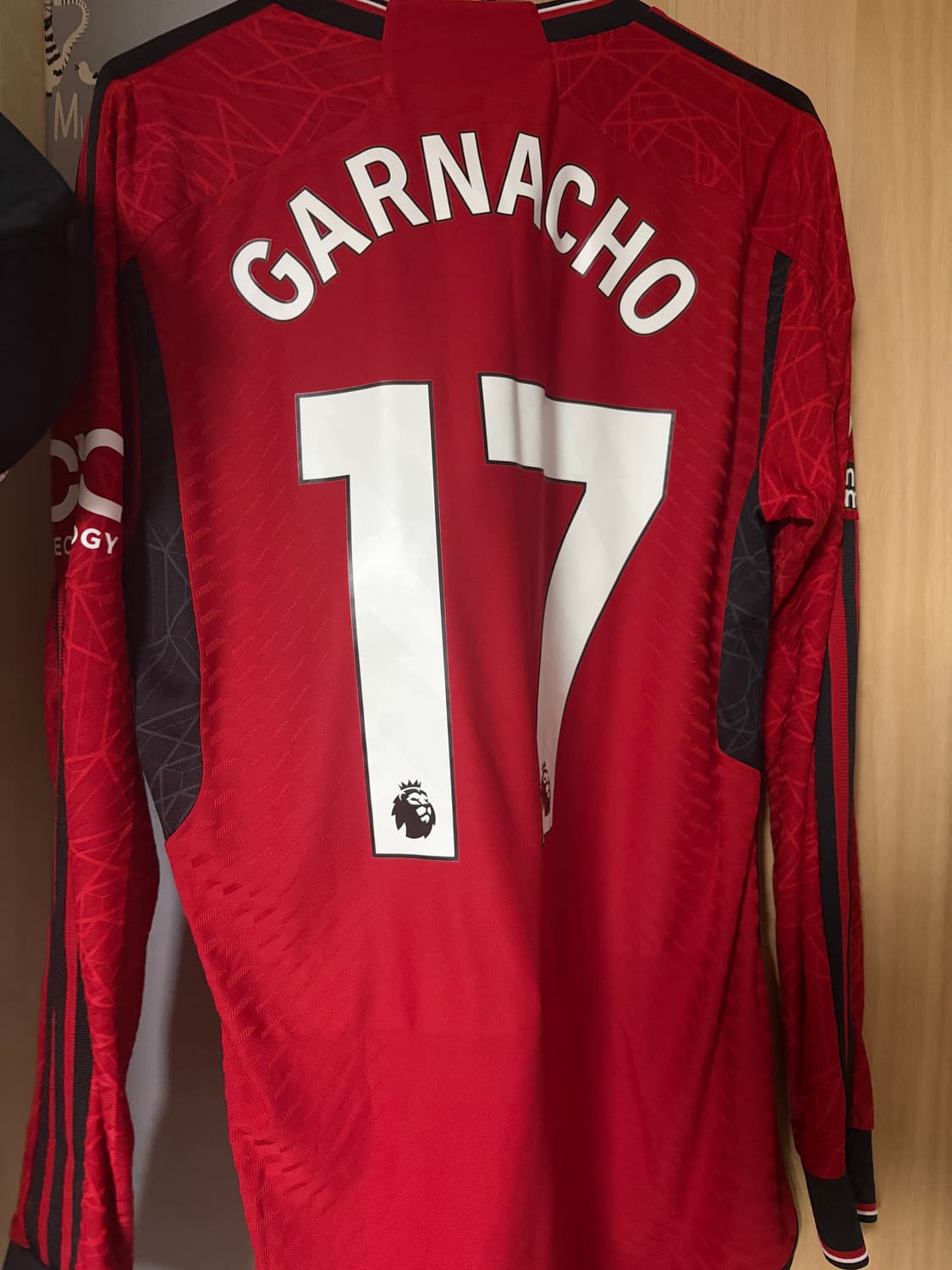 맨체스터 유나이티드 23-24 홈 어센틱 가르나초 긴팔 유니폼 상품이미지2