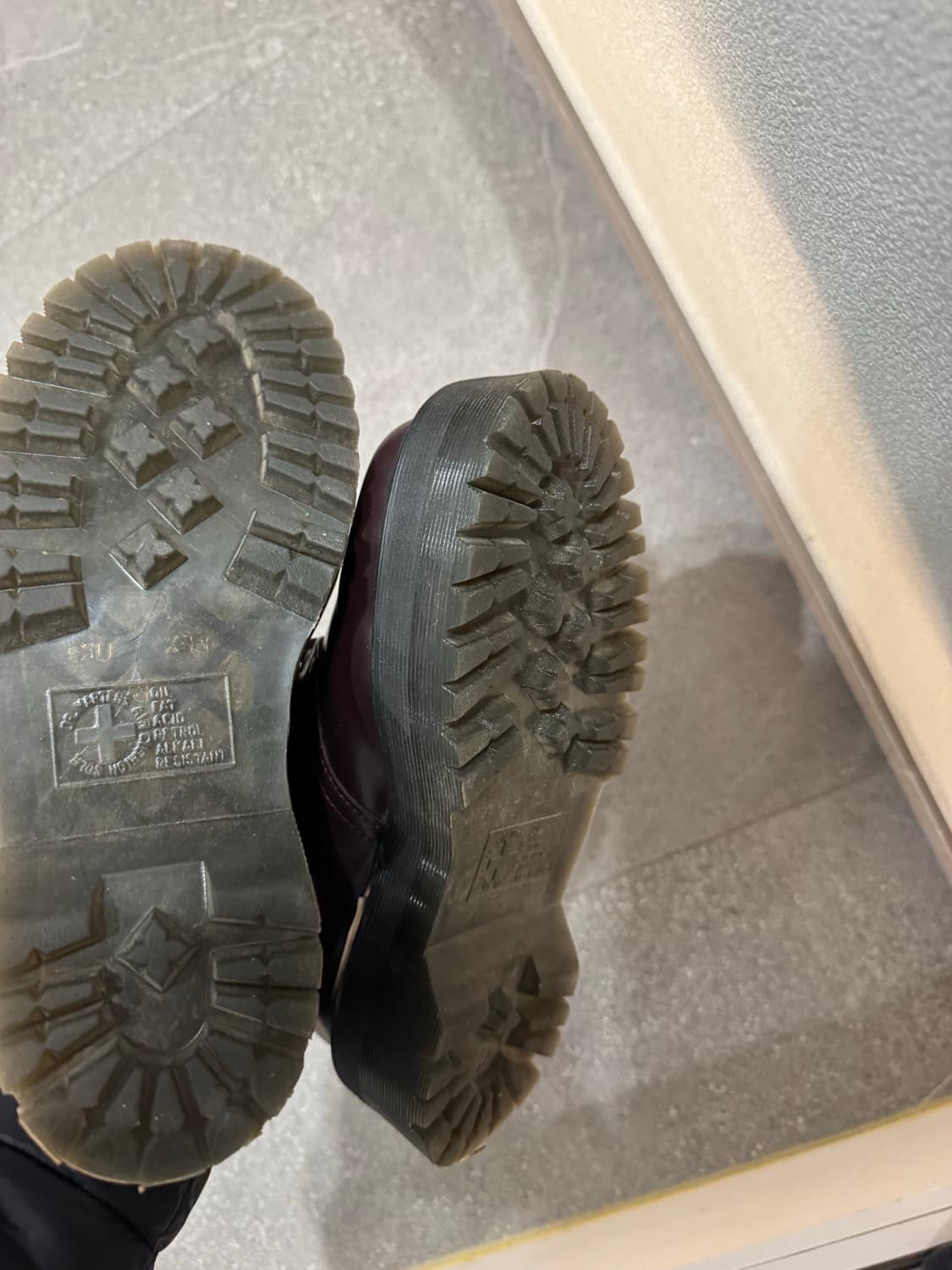 닥터마틴 쿼드 버건디 uk4 상품이미지8