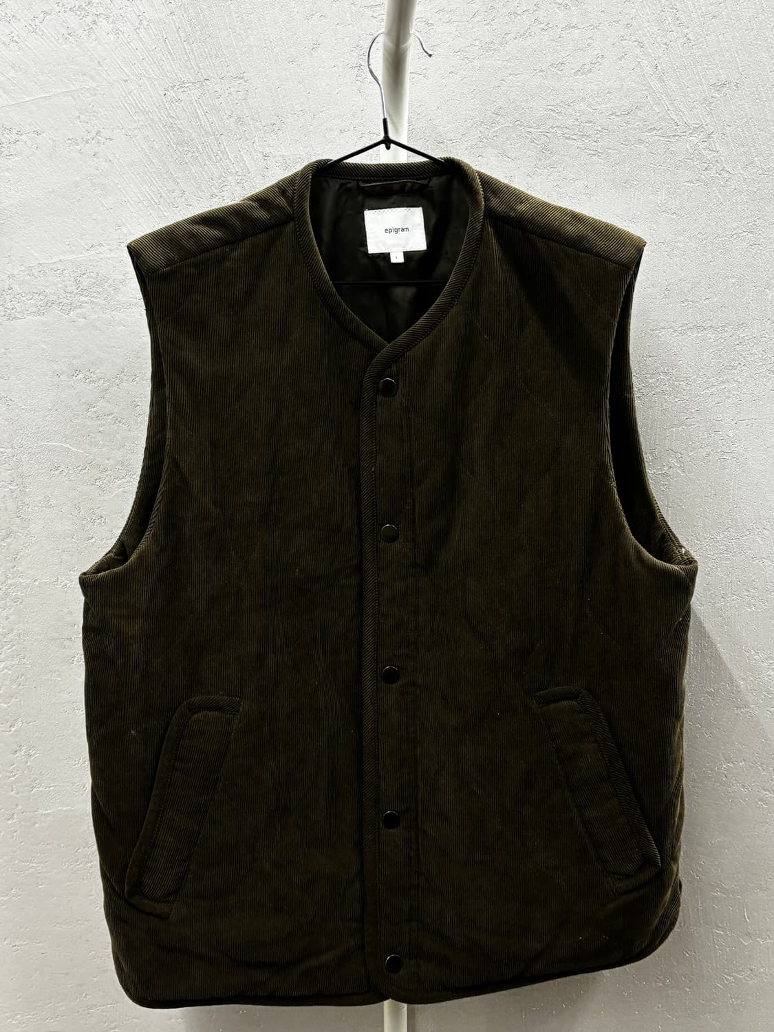 Epigram 코듀로이 퀼팅 조끼 카키 L 상품이미지2