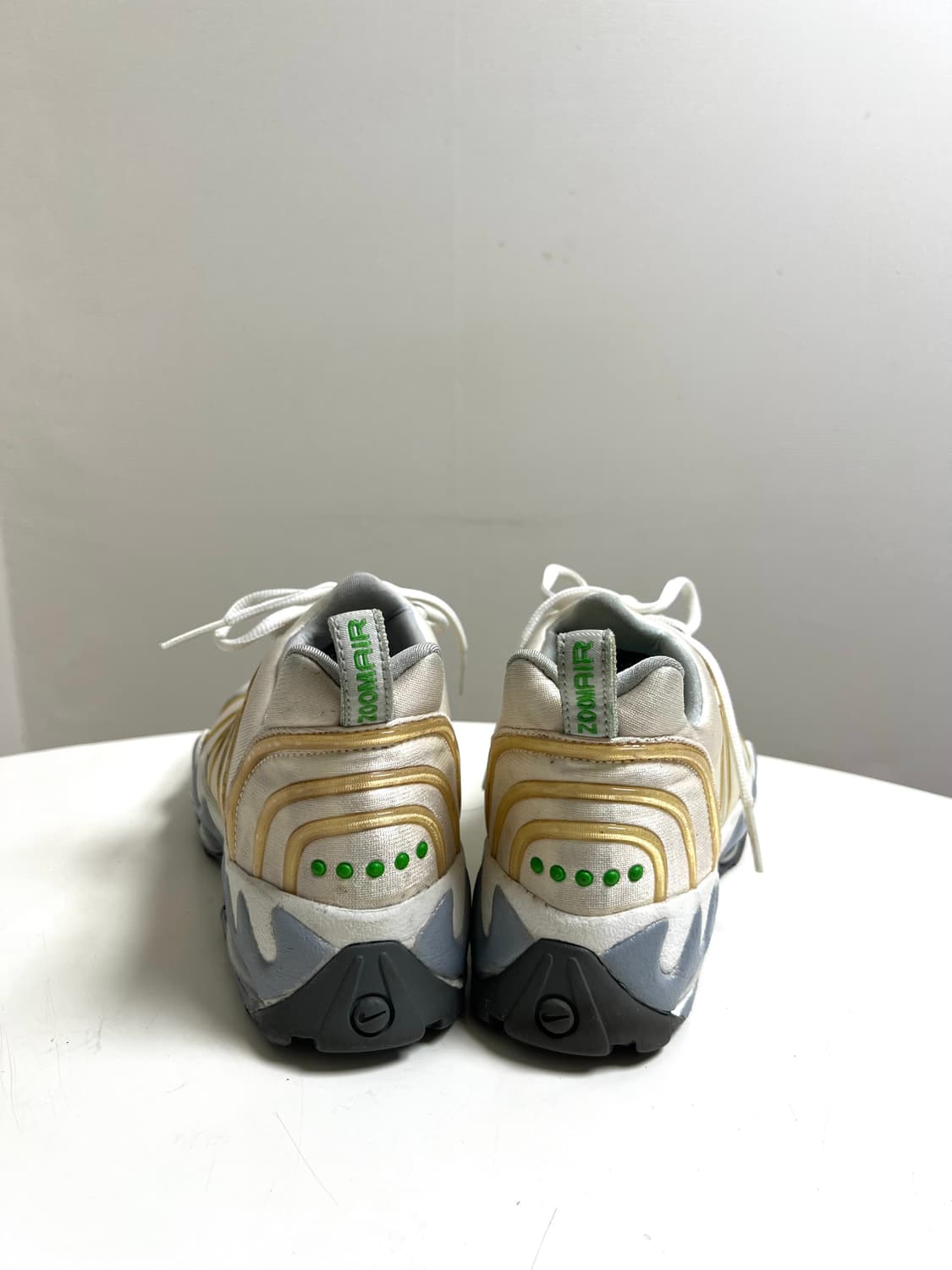 [265] 나이키 에어 줌 세이즈믹 모노톤컬렉션 올빽 상품이미지5