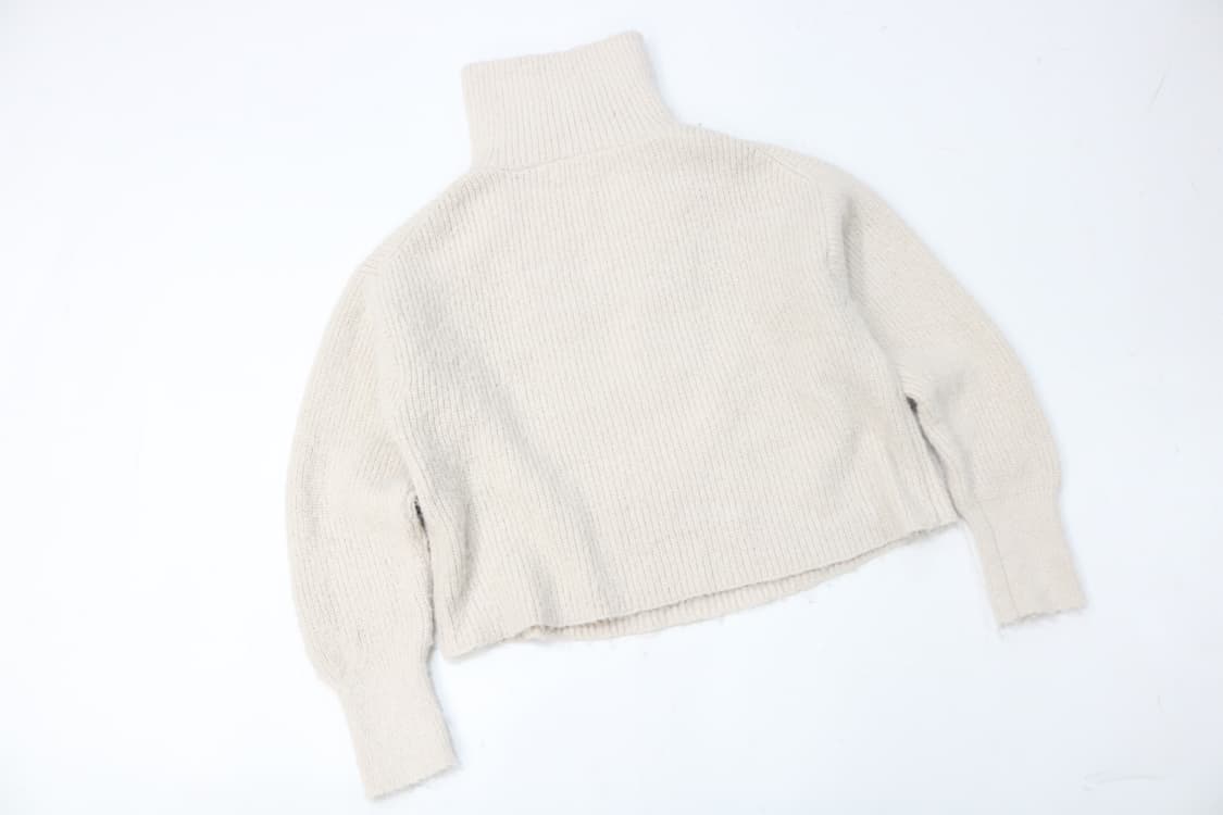 로리즈팜 아이보리 하프집업 청키 크롭 니트 상품이미지5