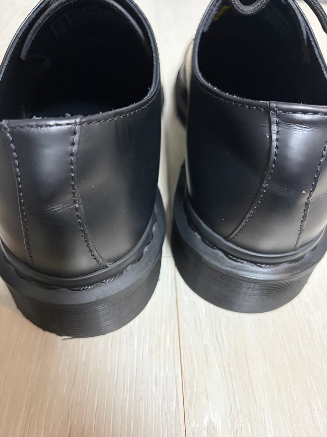 닥터마틴 1461 모노 팔아요 상품이미지2