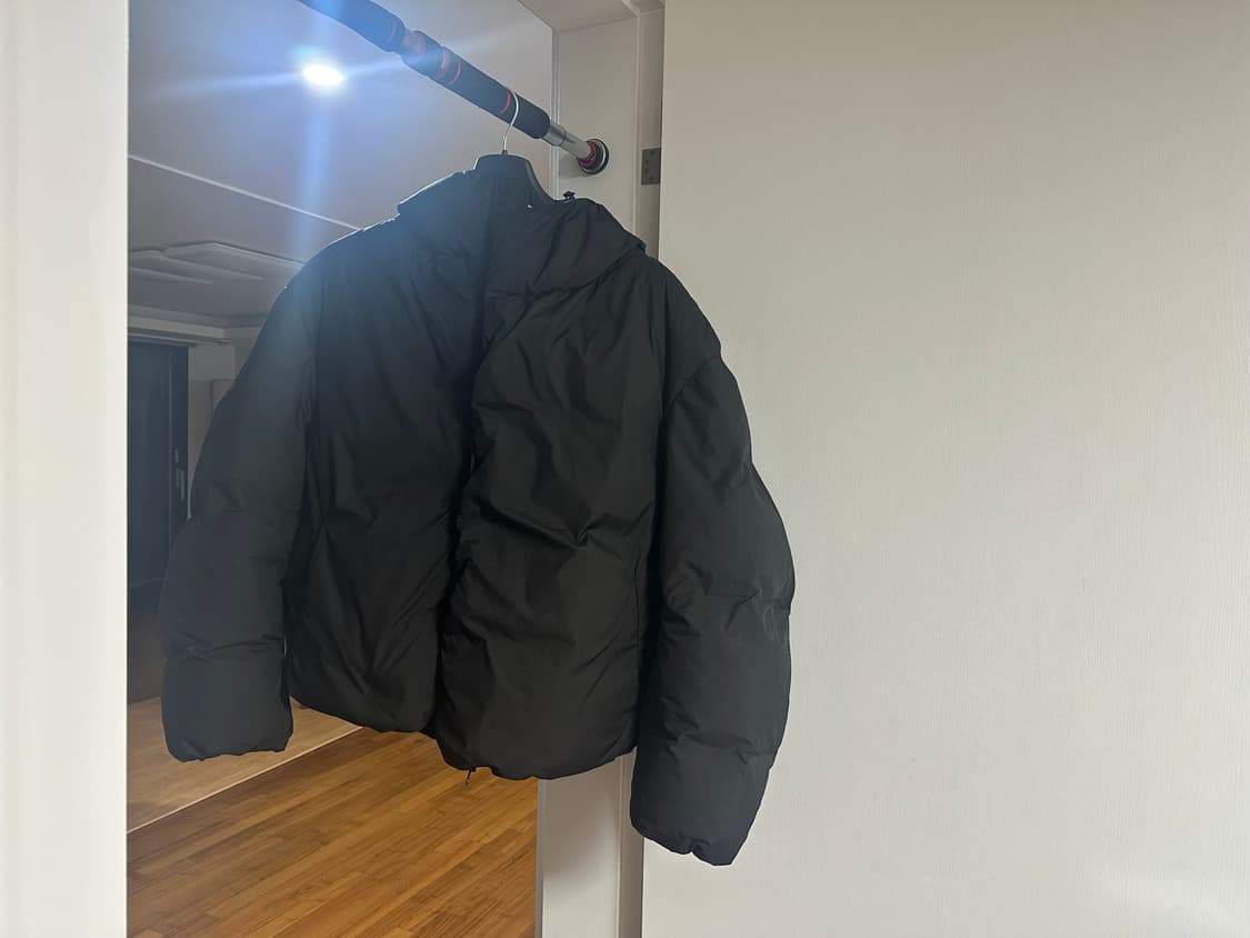 아모멘토 패딩 m 상품이미지1