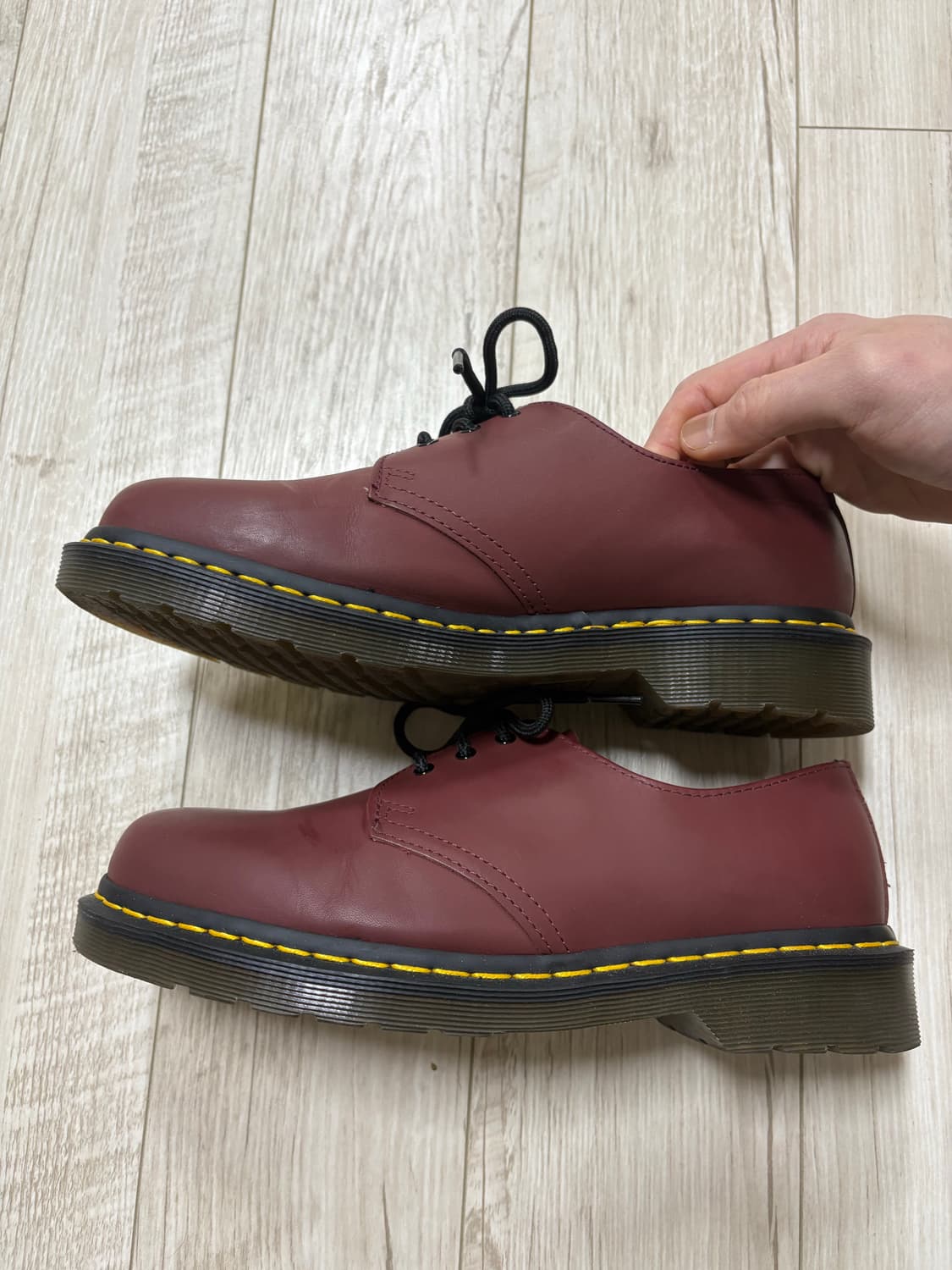 닥터마틴 3홀 체리레드 260 상품이미지2