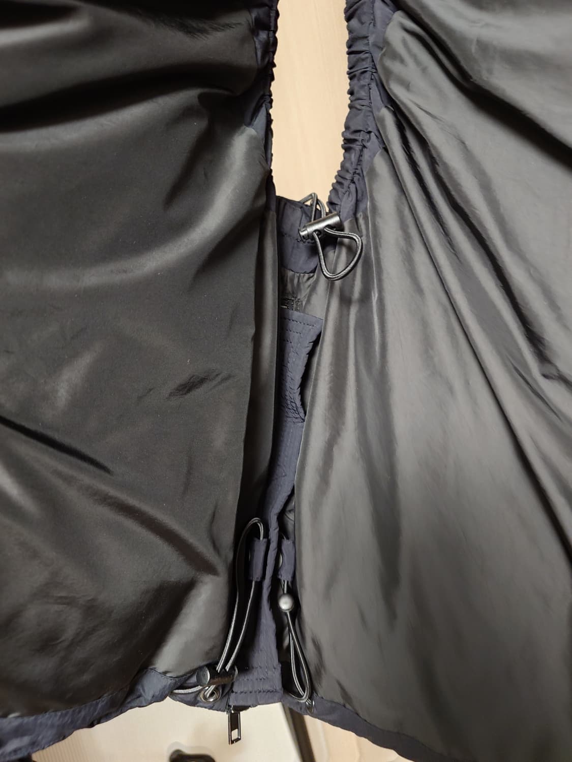 [46/105] 준지 23FW 크롭 구스 다운 패딩 베스트 조끼 패쪼 상품이미지5