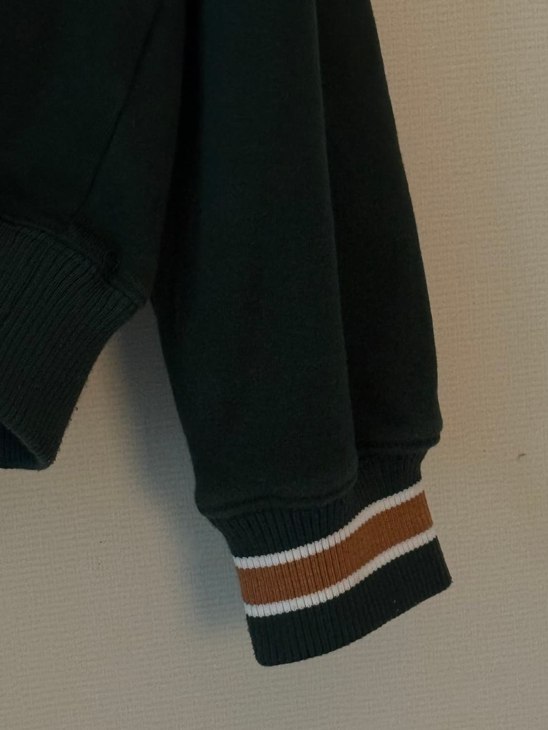 오아이오아이 후드티 상품이미지3