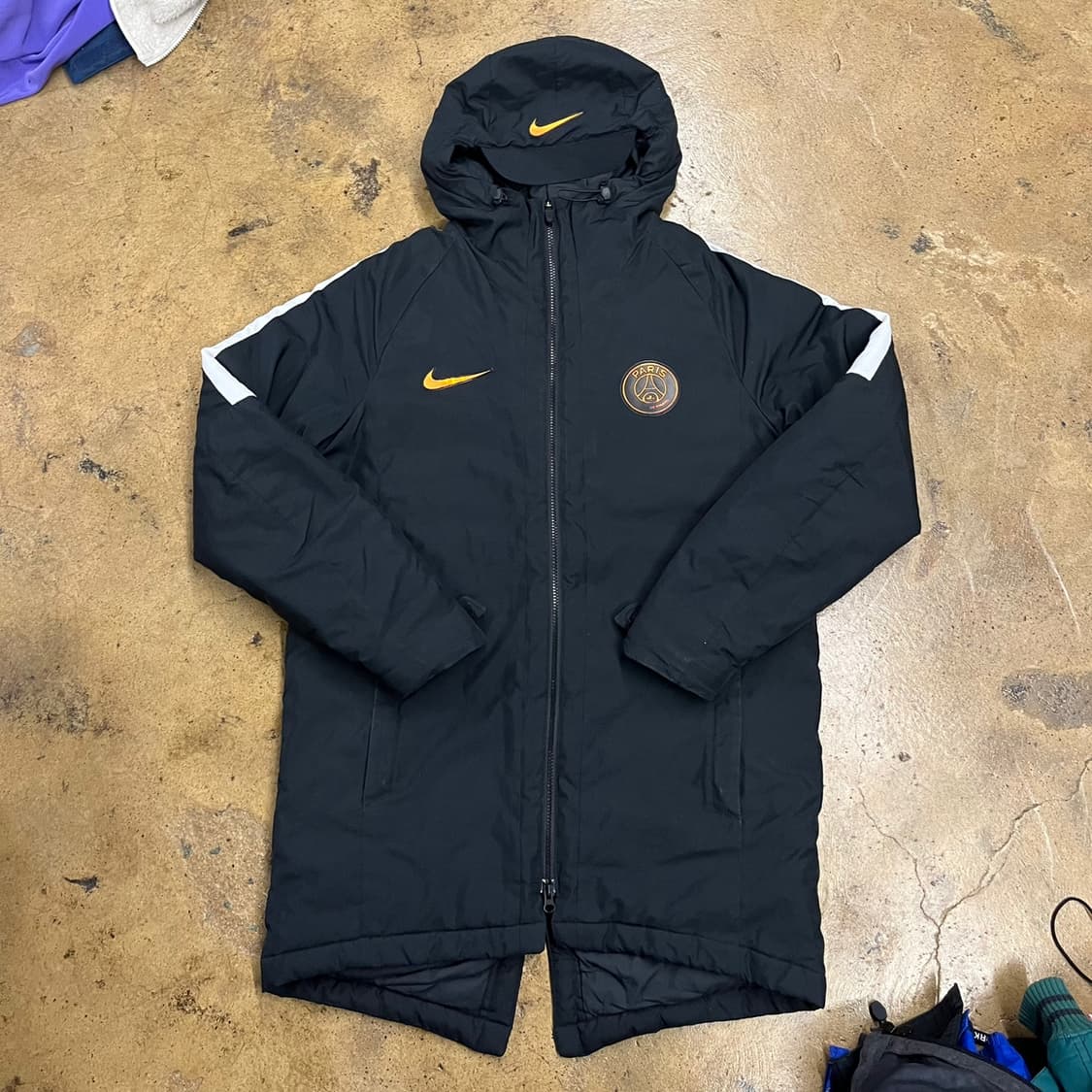 [정품/L] 나이키 파리생제르망 블랙 패딩 자켓 b14 상품이미지2