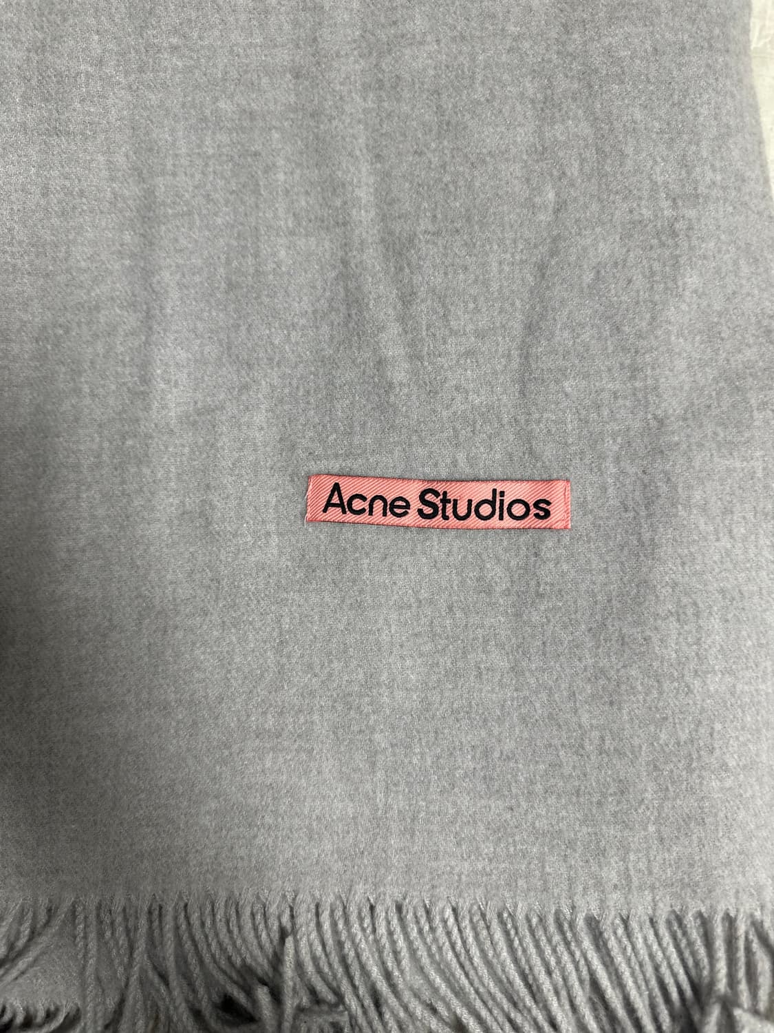 Acne muffler 상품이미지1