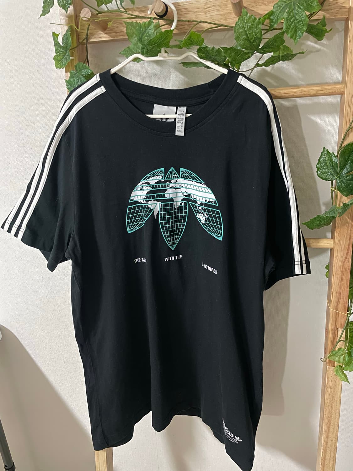 아이다스 반팔티 상품이미지1