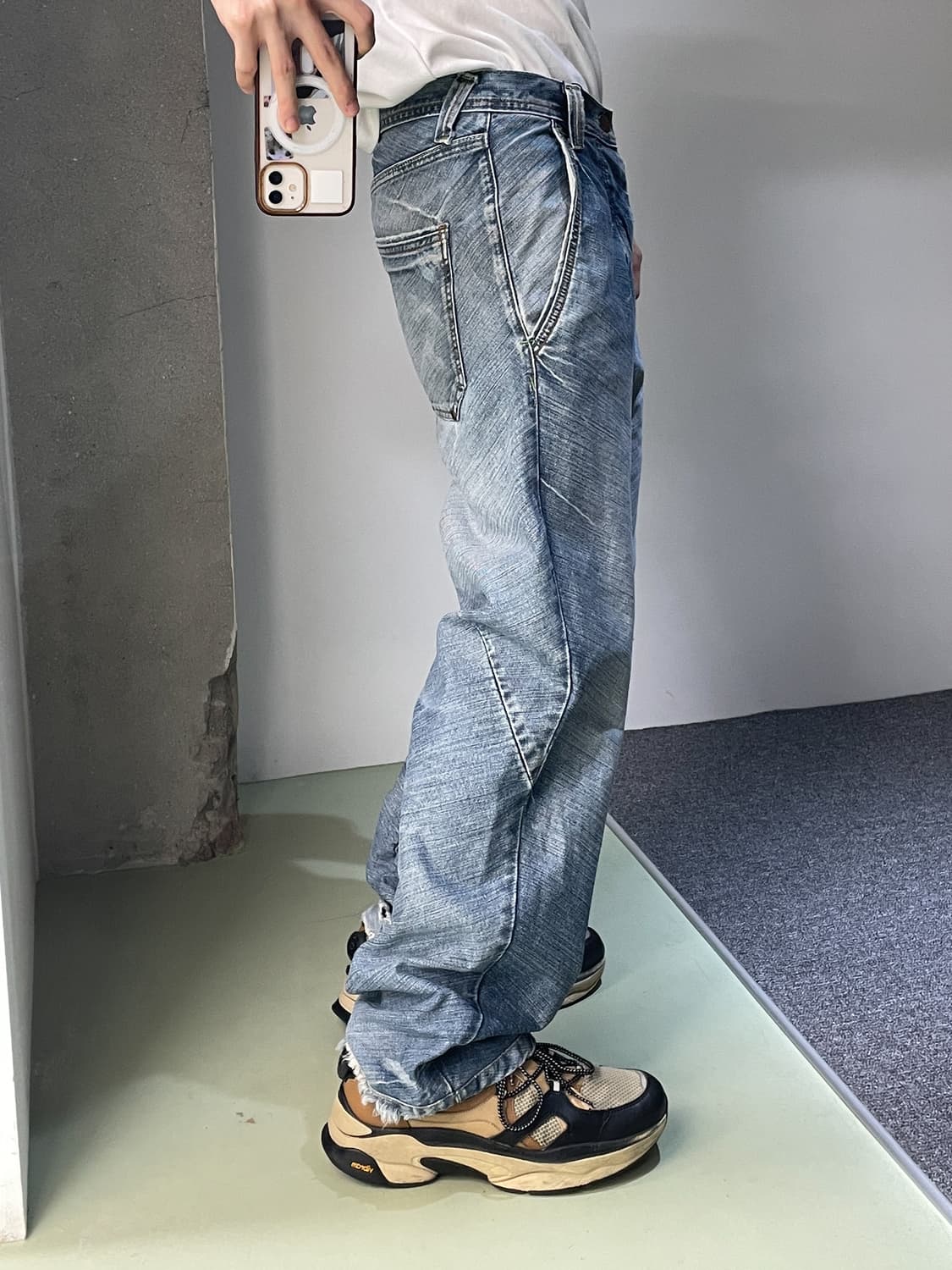 아르마니 익스체인지 턱 데님 팬츠 상품이미지3