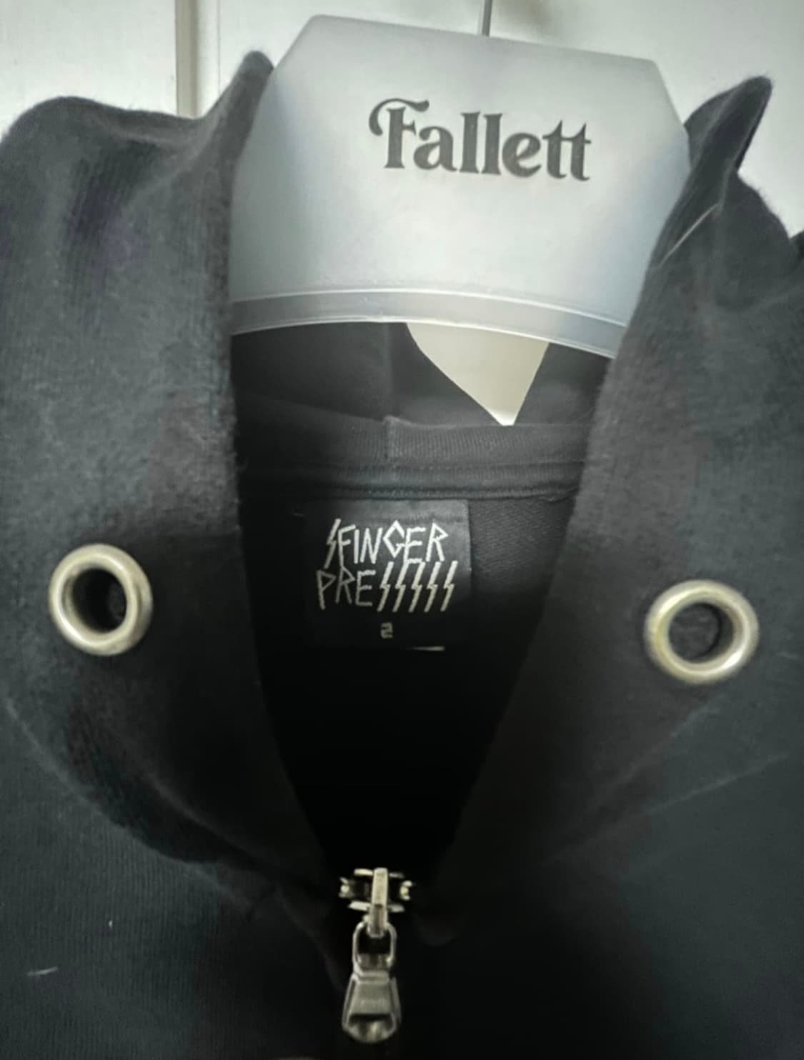 도넛리벤지 핑거프레스 스파크 후드집업 상품이미지3