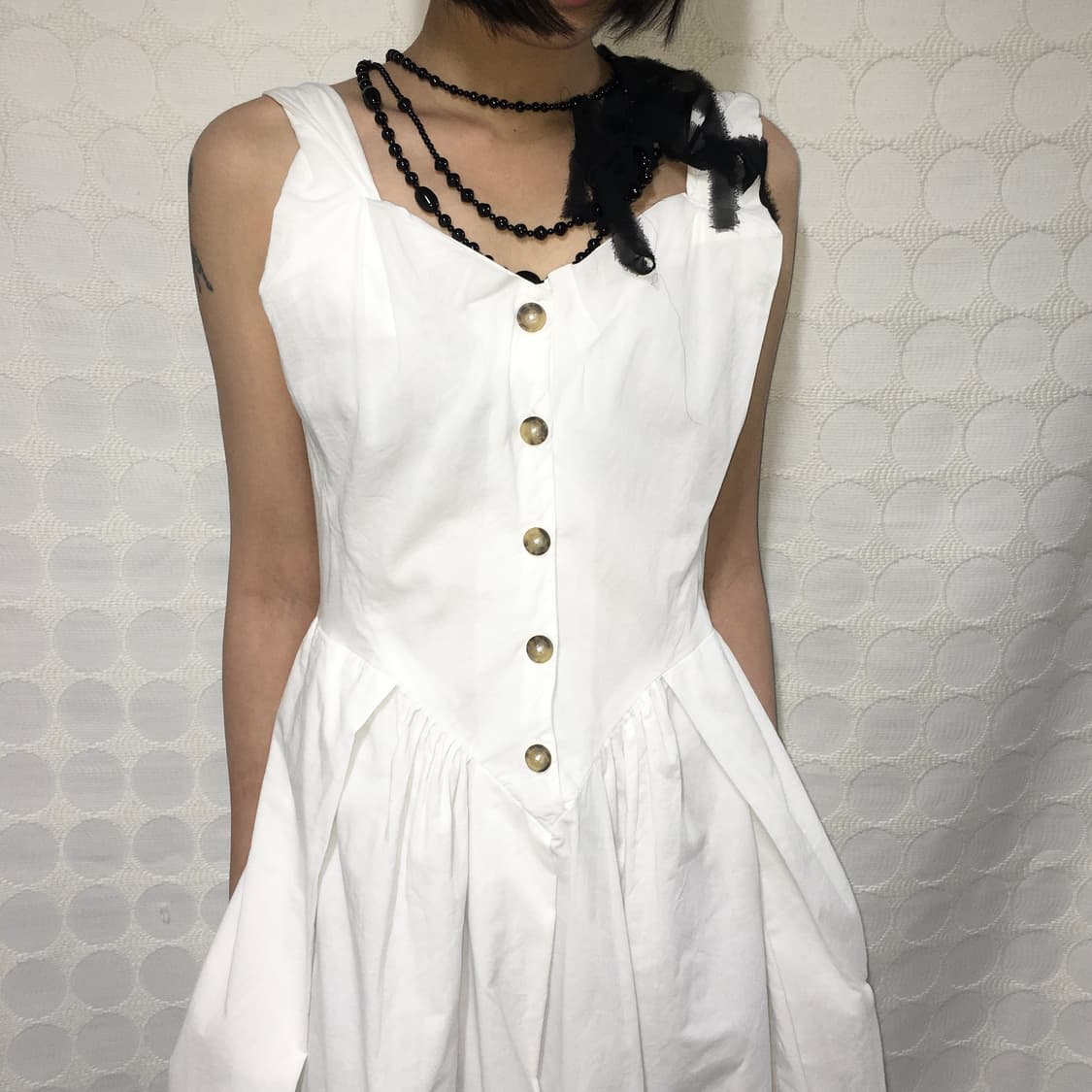 비비안 웨스트우드 화이트 클래식 코르셋 원피스 상품이미지1