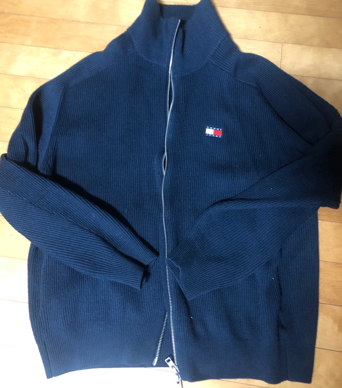 Tommy jeans 니트집업 상품이미지1