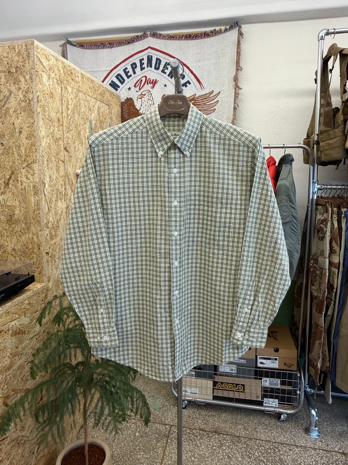 엘엘빈 버튼다운 체크 셔츠 상품이미지1