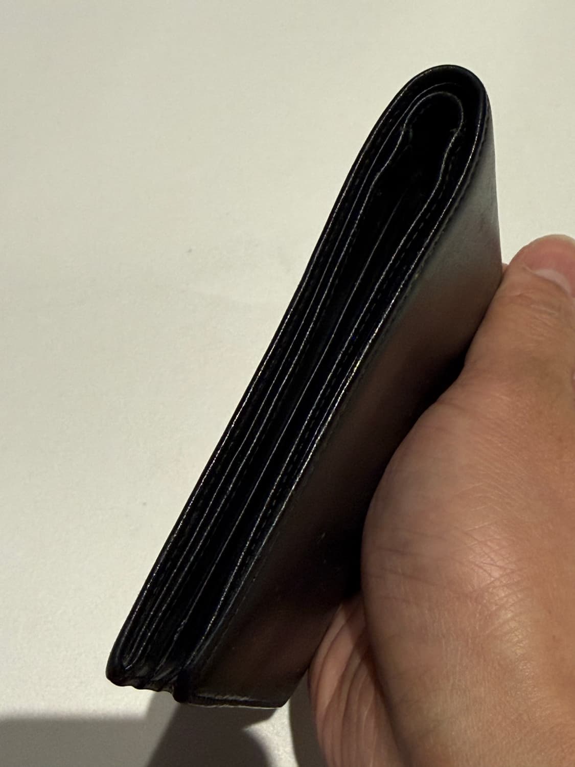 몽블랑 블랙 가죽 반지갑 상품이미지4