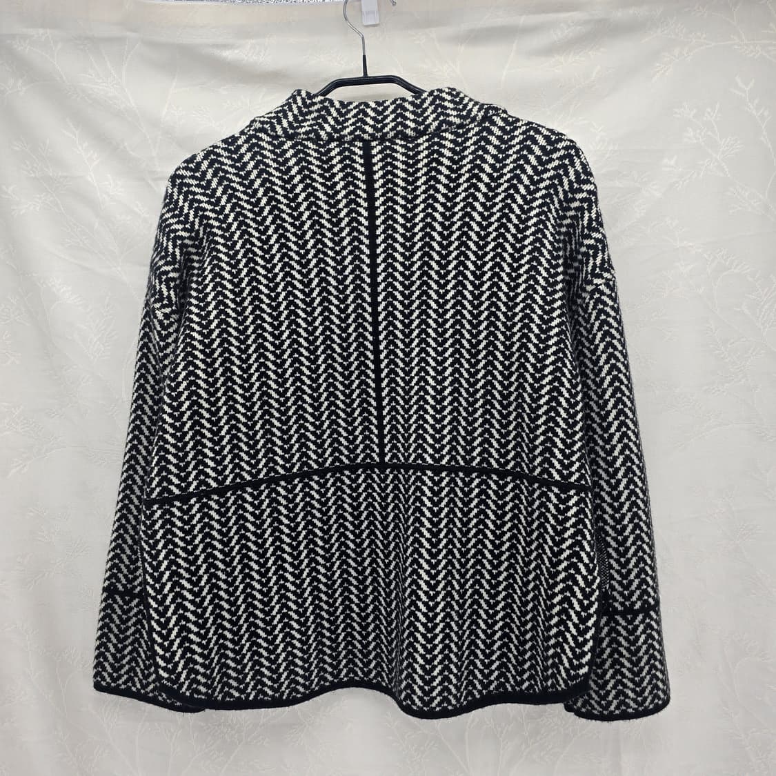 MOSIQINA 헤링본 패턴 울 자켓 상품이미지7