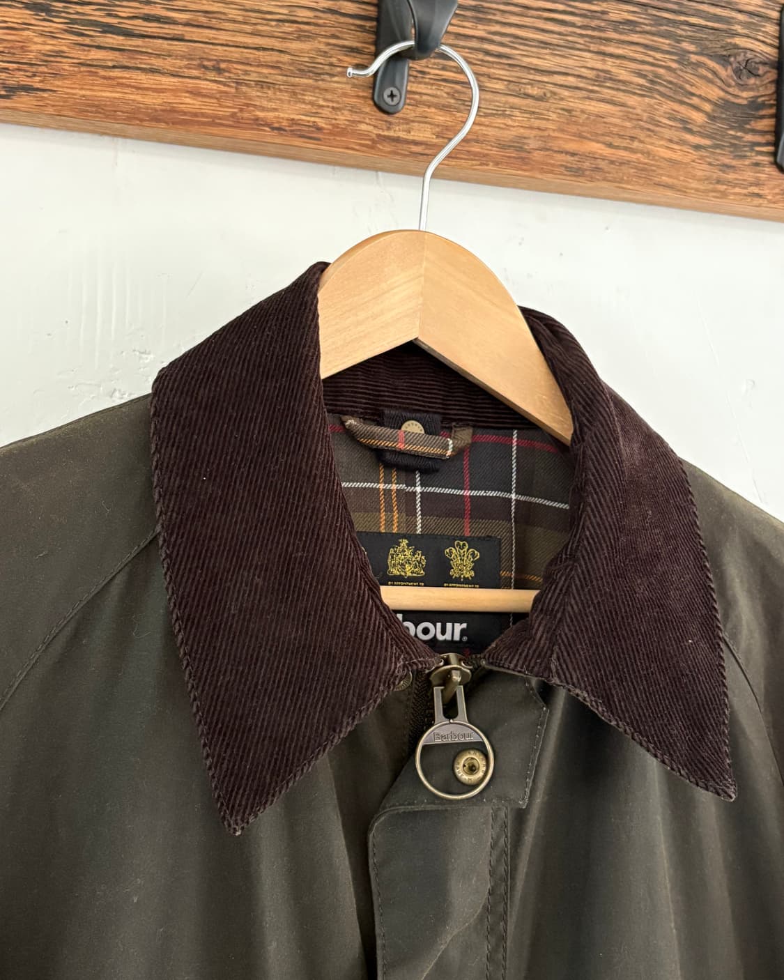 Barbour 바버 왁스 자켓 상품이미지2