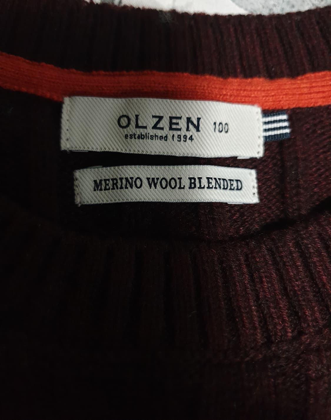 OLZEN 메리노울 블렌드 꽈배기 니트 (100) 상품이미지3