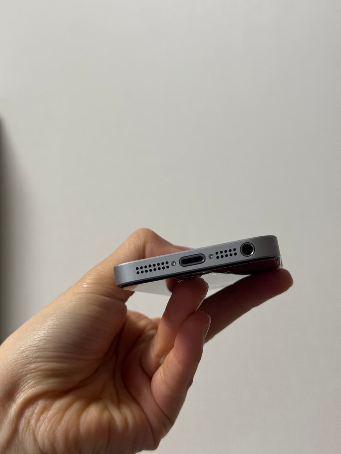 아이폰se 스그 128기가 상품이미지4