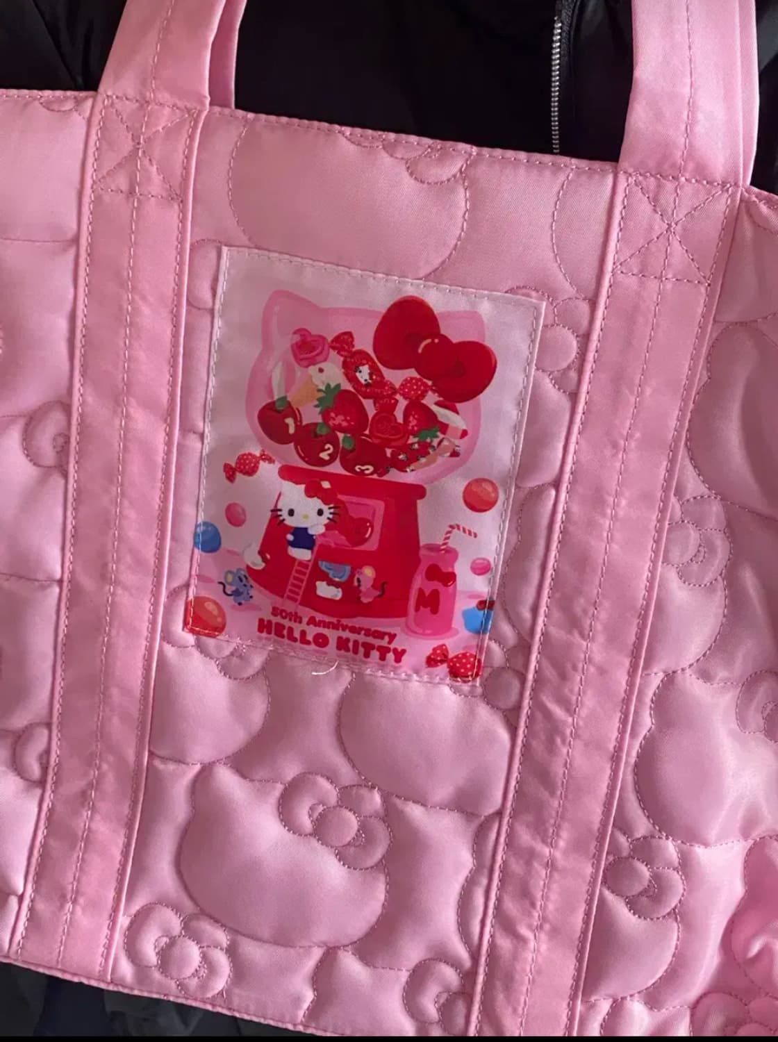 헬로키티 50주년 애플카페 핑크 퀼팅 토트백 가방 상품이미지1