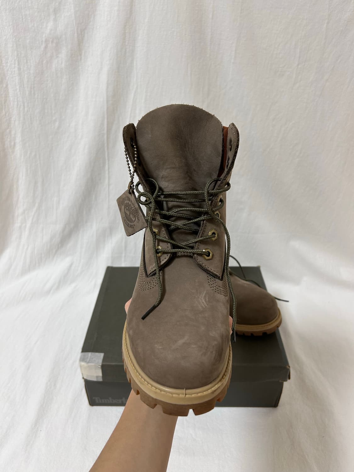 팀버랜드 6인치 스웨이드 부츠 올리브 255-260mm 상품이미지4