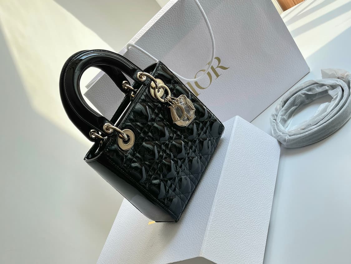 (새상품) 레이디 디올 스몰백 상품이미지7