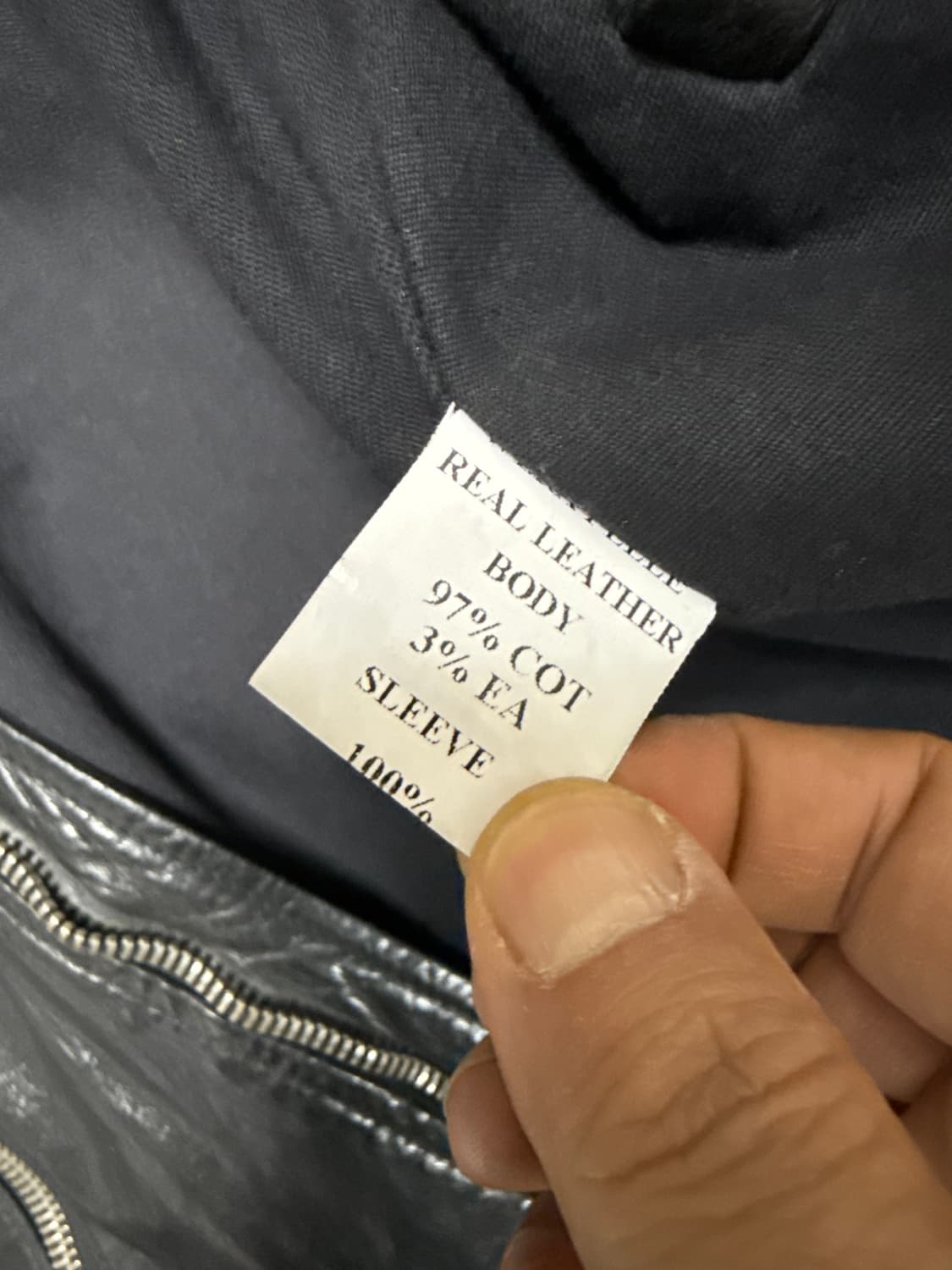 Takeshy Kurosawa 비대칭 하이넥 레더 자켓 상품이미지9