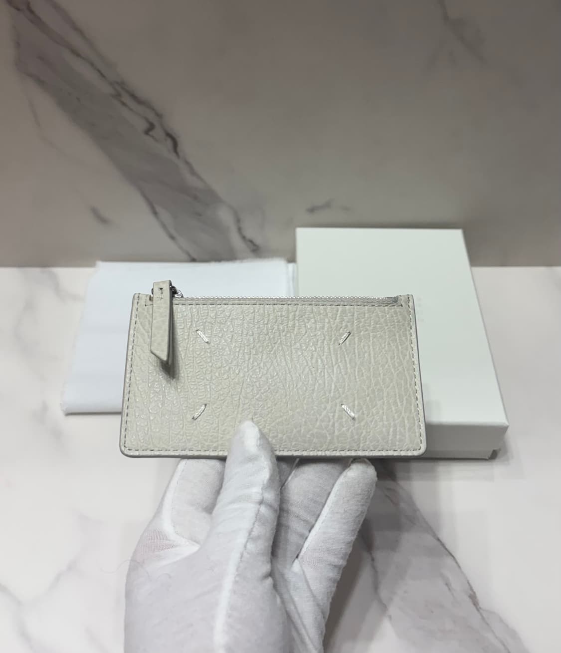 [정품] 마르지엘라 지퍼 카드지갑 아이보리 상품이미지1