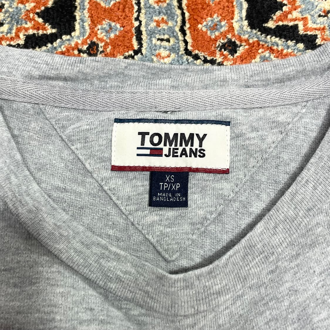 타미진스 시그니처로고 그레이 긴팔티셔츠 여성XS 상품이미지3