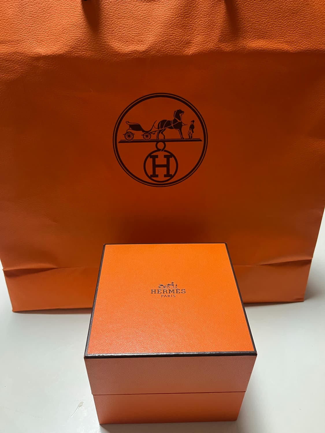 에르메스 샹달 팔찌 gm사이즈 판매합니다. 상품이미지1